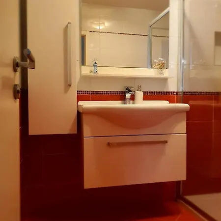 Dort Apartment